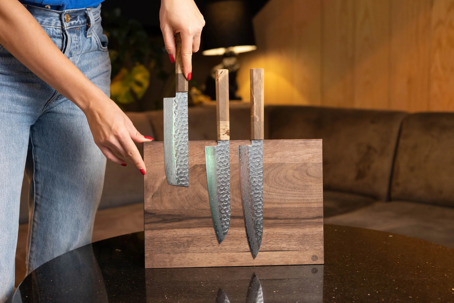 Kaze Magnetic Knife Stand  Block – Walnut